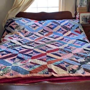 Patchwork Vintage Quilt with Multicolor Design 72” x 76”